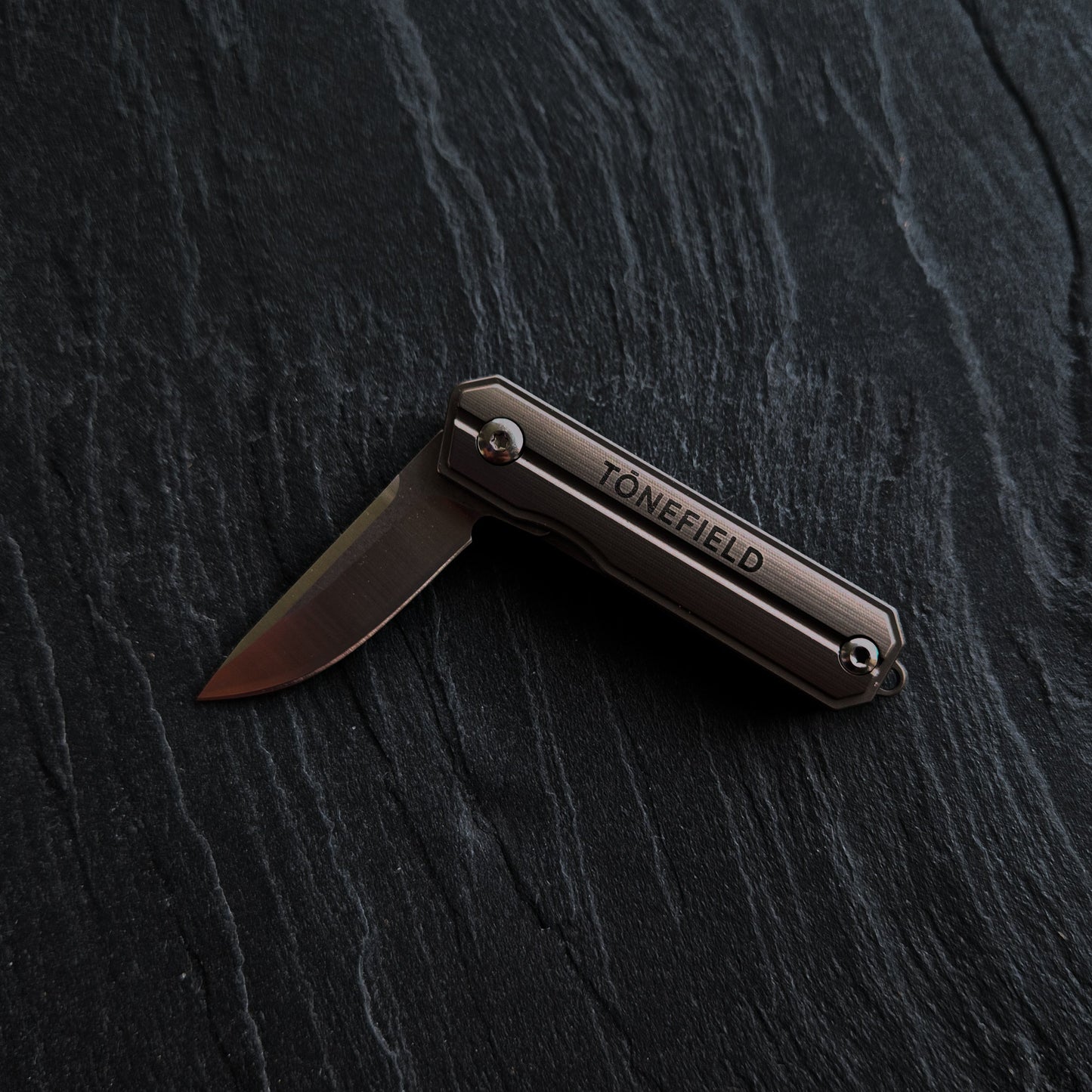 TŌNE 03 - Mini couteau pliant en titane